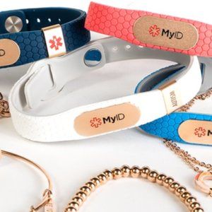MyID Hive Band w/ Gold MyID Pod - White M|L